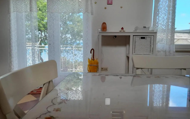 Moja posebna kuća na osami kraj mora