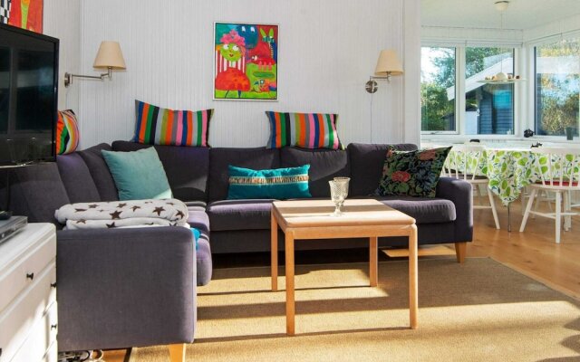 8 Person Holiday Home in Grenaa