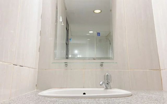 Spacious 2Br At Tamansari La Grande Apartment