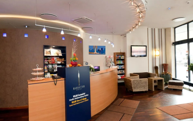 Manhattan Hotel