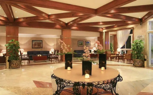 Melia Sinai
