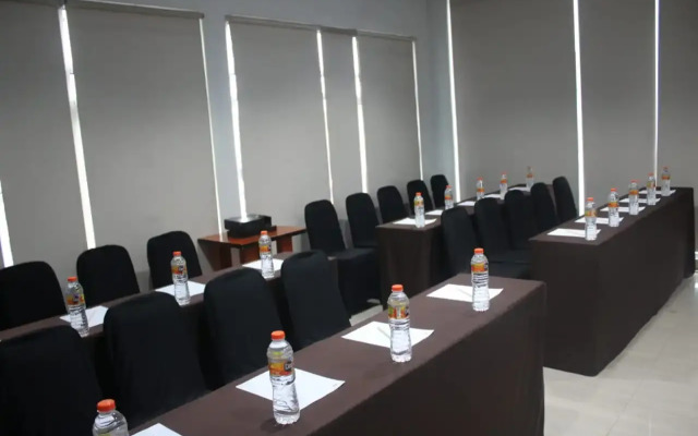 Hotel Grand Karawang Indah