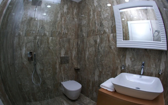 Oceanic Luxury Apartments