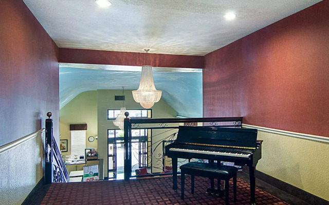 Quality Suites Houston North - Spring