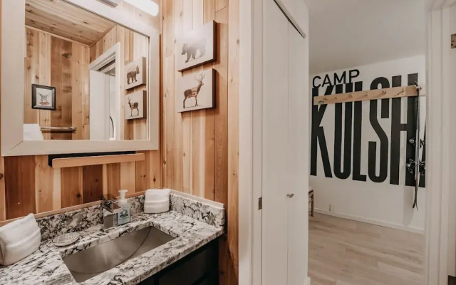 64sw - Pets Ok - Wood Stove - Sleeps 4