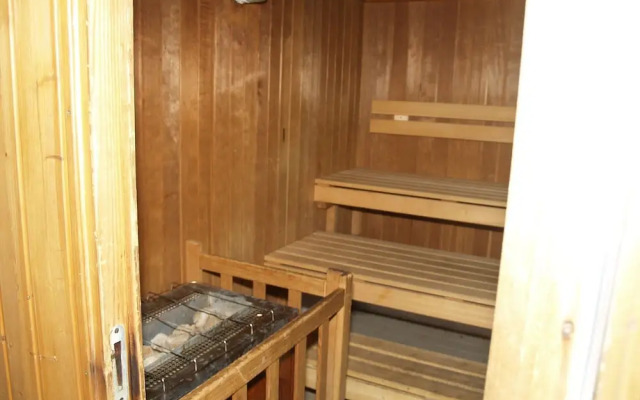 Well-maintained Chalet Near Biesbosch