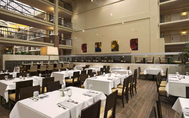 Embassy Suites by Hilton Cleveland Beachwood