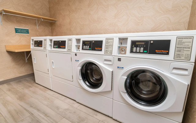 Home2 Suites by Hilton Bakersfield
