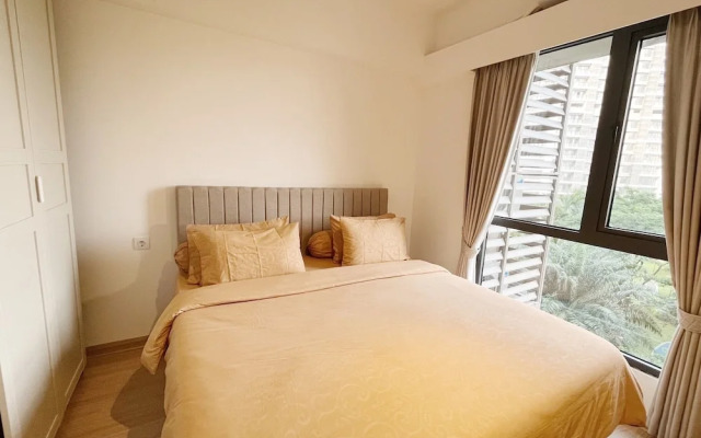 Sky House BSD Apartments by OkeStay