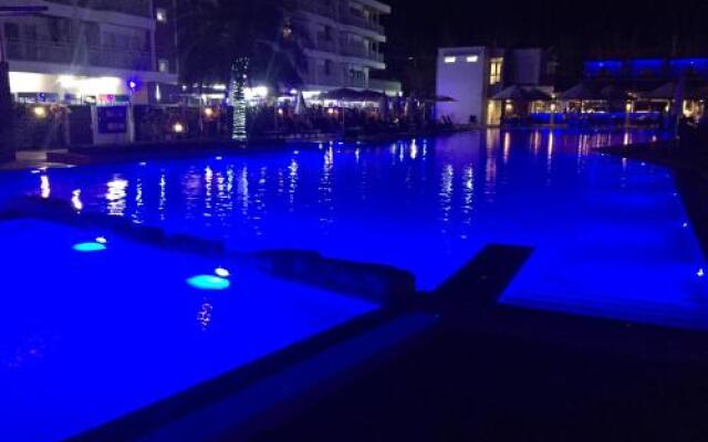 Grand blue condominium by Lookkaew