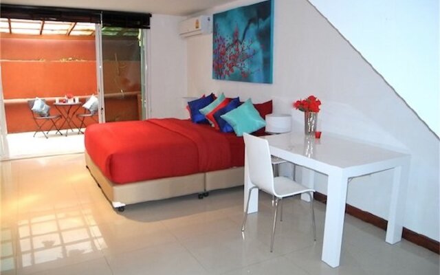 Sunrise 3 bedrooms Modern Apartment In Nai Harn