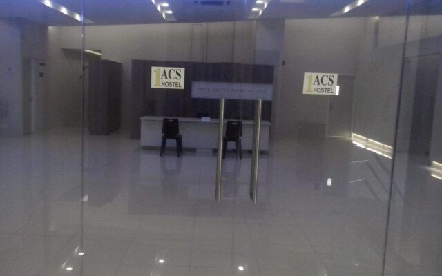 1ACS Hostel