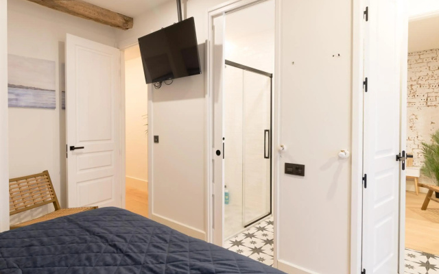 NEW ABANDO by STAYNNAPARTMENTS