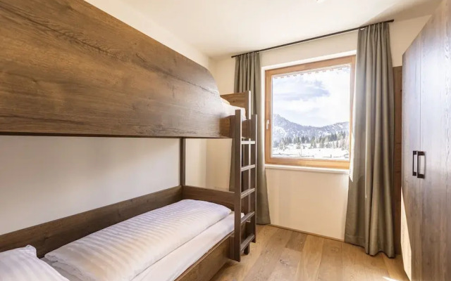 Superior Lodge With Balcony
