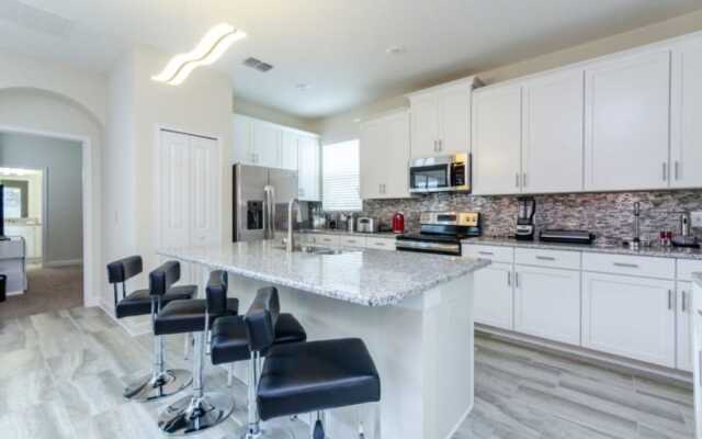 1569sw 5 Bedroom Villa