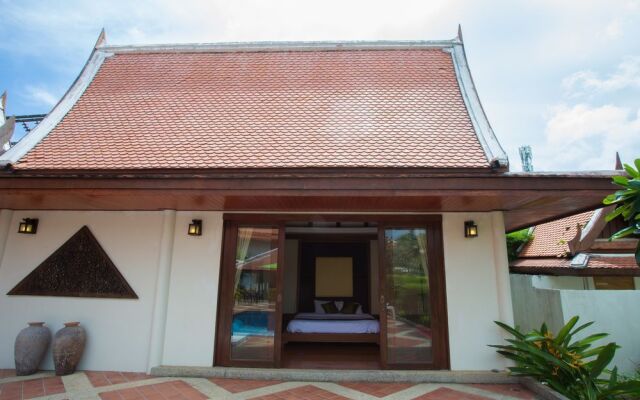 Sirinthara Villa 4 bed pool Nai Harn