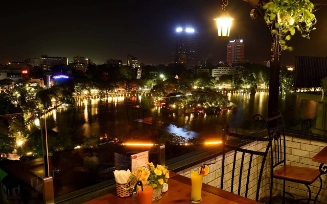Centre Point Hanoi Hotel