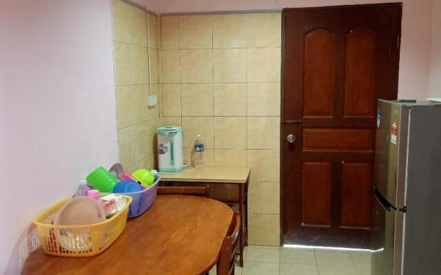 OYO Home 90349 Anique Hoemstay