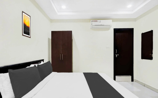 Super OYO Capital O 49955 Hotel Green Tree