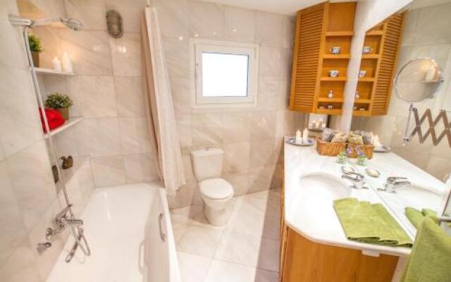 Athens Sea View Apartment