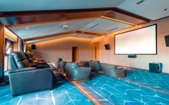 Health Valley RoEasy Hotel