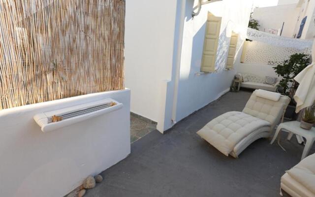 The White Suites