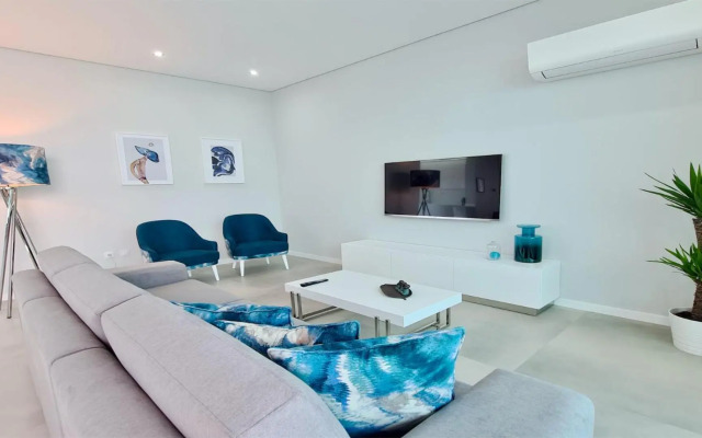 Villa Waterfall - CleverDetails234 luxury villa 10min from the center