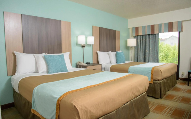 Pigeon River Inn