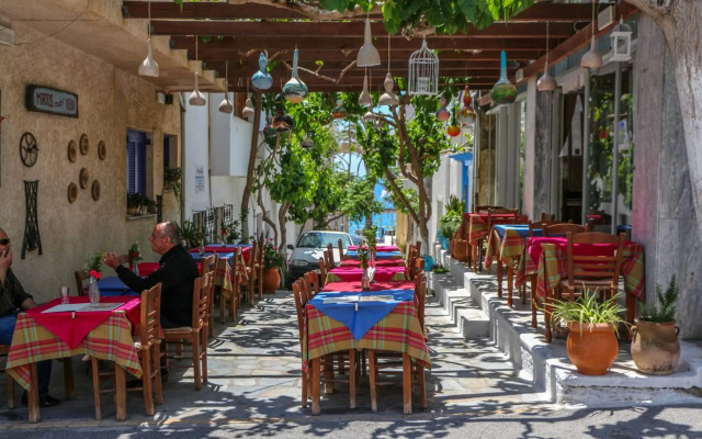 Myrtos Hotel