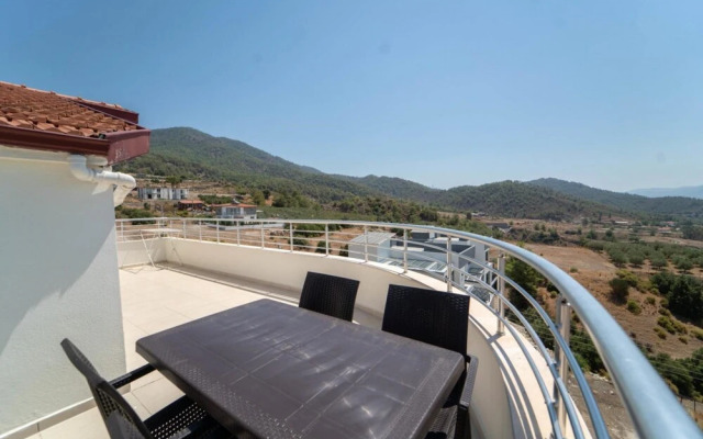 Nice Apartment With Fascinating View in Fethiye