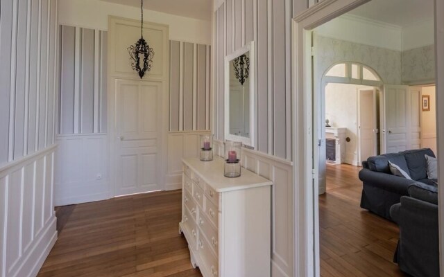 Pavillon De Subleine