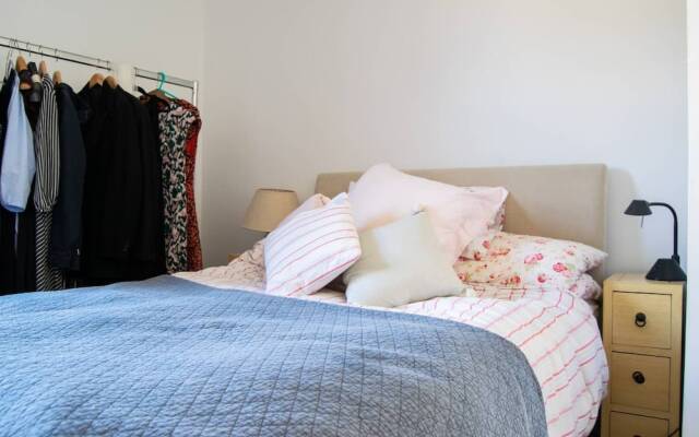 Charming 2 Bedroom Flat in Finsbury Park