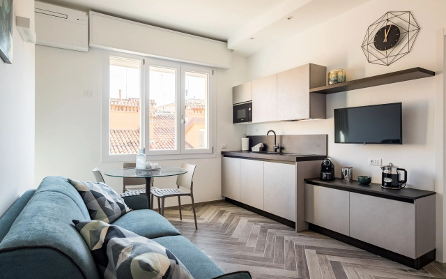 Galleria del Reno 2B by Wonderful Italy