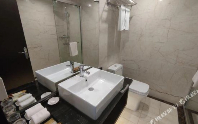 Chongqing White-collars East Hotspring Hotel