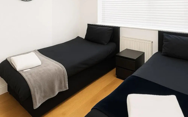 Rylstone Retreat - 4 Bedroom House in Reading