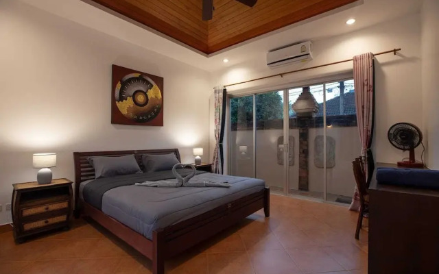 Balinese 3BR Pool Villa Freya in Rawai