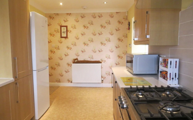 Tabusintac......lovely 2 Bedroom Bungalow