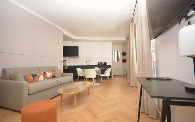Reva Suites