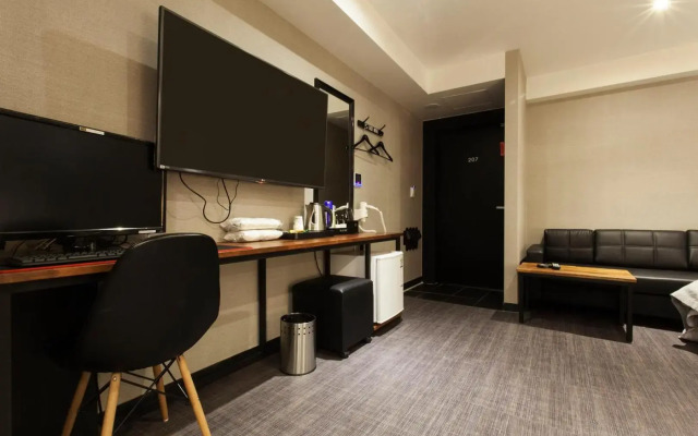The Last Hotel