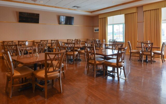 Holiday Inn Express Breezewood by IHG