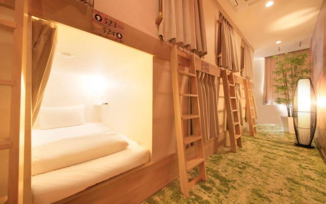 Ueno Station Hostel Oriental 1 - Caters to Men – Guest Rooms – Tokyo