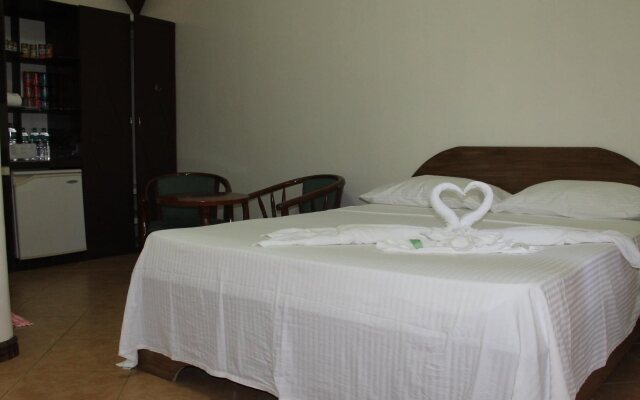 Turtle Inn Resort
