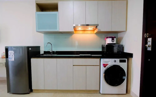 Cozy Studio Menteng Park Apartment