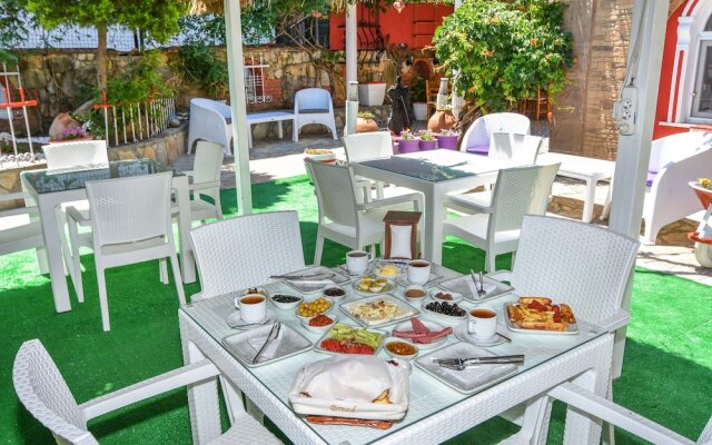 Otel Türk Evi