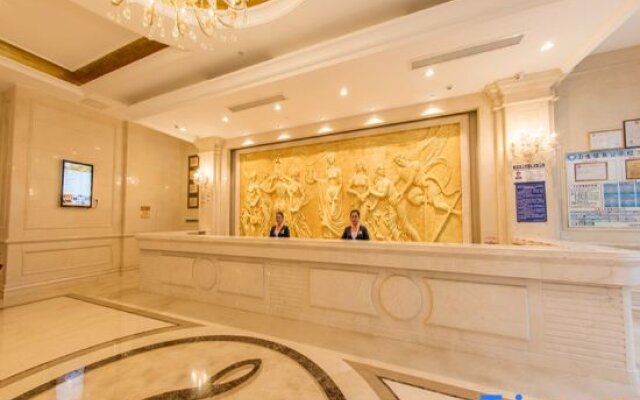 Vienna International Hotel (Guangxi Du'an)
