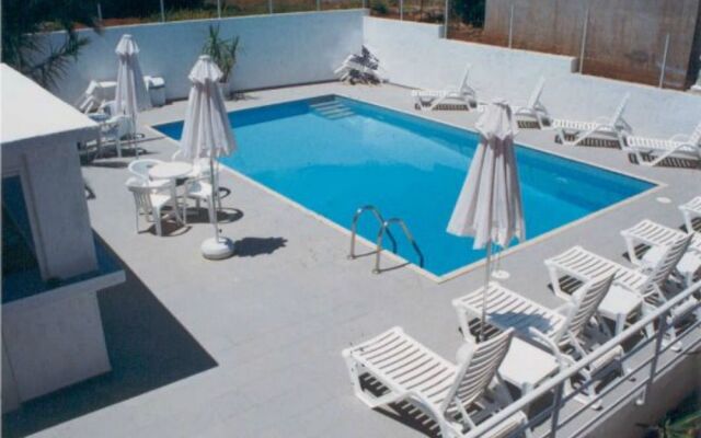 Anna Hotel