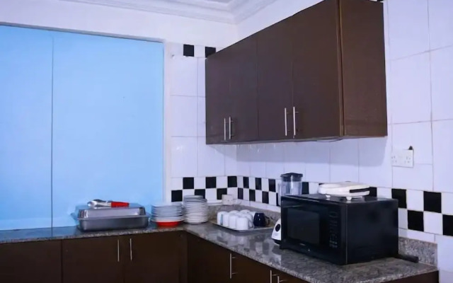 Westnite Apartment