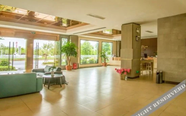 Starway Hotel (Lijiang Old Town)