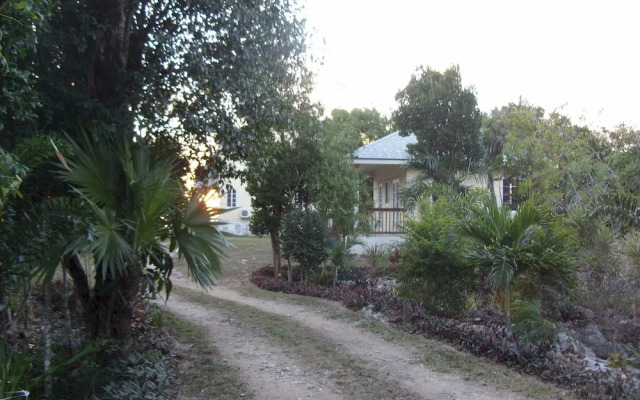 Island Seaside Suites