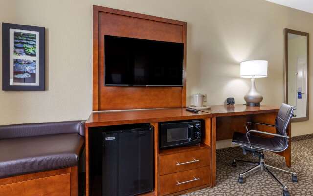 Comfort Suites Florence I-95
